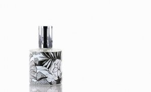 ASHLEIGH & BURWOOD: FRAGRANCE LAMP – BOTANICAL RETREAT