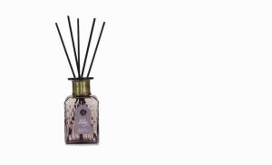 ASHLEIGH & BURWOOD: DECORATIVE DIFFUSER VASE – MAUVE