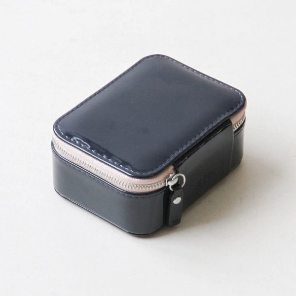 Caroline Gardner Navy Patent Travel Jewellery Box - Image 2