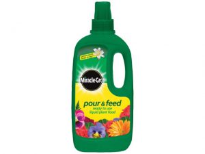 Miracle-Gro Pour & Feed 1L