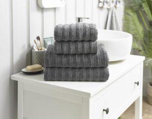 Richmond Bath Towel Charcoal