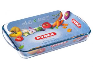 Pyrex Essential Rectangular Roaster 40 x 27cm