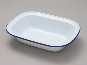 Falcon Oblong Pie Dish 30cm