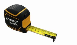 Komelon Tape Measure 8m