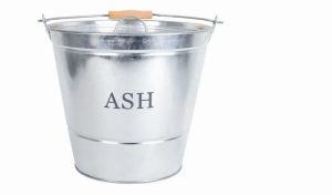 Galvanised Ash Bucket + Lid MAN0455