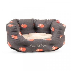 Fox Hollow Medium Oval Bed 8002163