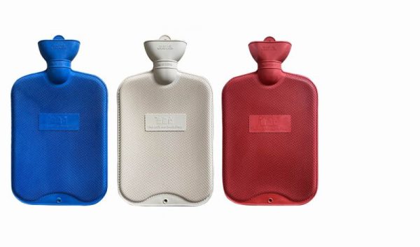 hot water bottle single ribbed 2l assorted colours