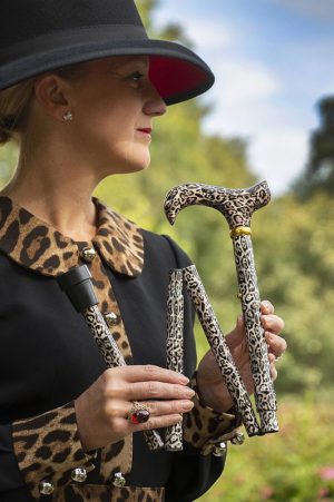 Folding Cane Derby Leopard