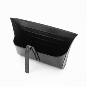 Leecroft Metal Hooded Dustpan Black