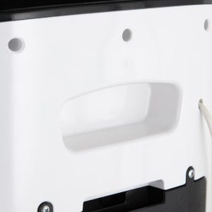 Black & Decker 7 Litre Portable 2-in-1 Air Cooler White