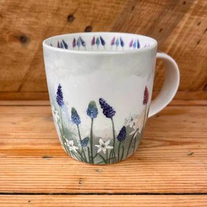 ALEX CLARK 400ML MUG – GRAPE HYACINTHS