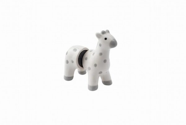 send with love ceramic giraffe photo holder