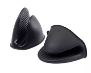 Tower Silicone Mitts for Air Fryers (Pair)