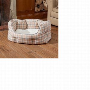 County M Oval Bed