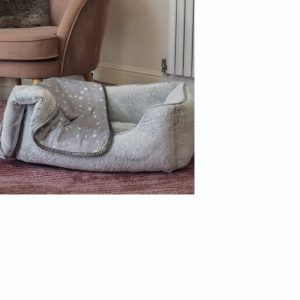 Silver S Square Faux FurBed