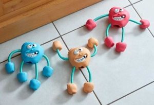 Uber-Activ Cheeky Chuck Toy