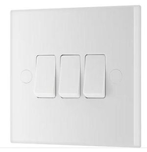 Lightswitch 3 Gang 2 way White