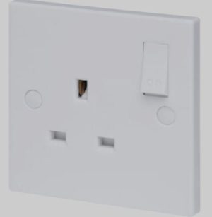 Single Switched Socket 13 amp White