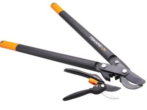 Fiskars Powergear Lopper & Pruner Set