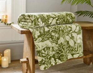 Winter Forest Microfibre Printed Throw Sage
